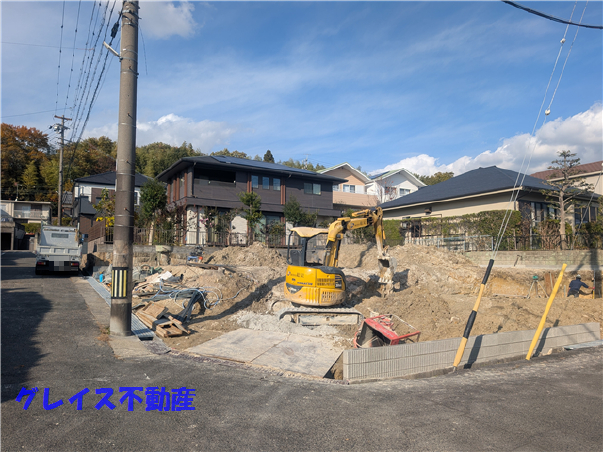 豊明市二村台７丁目３期　ﾌﾞﾙｰﾐﾝｸﾞｶﾞｰﾃﾞﾝ　１号棟